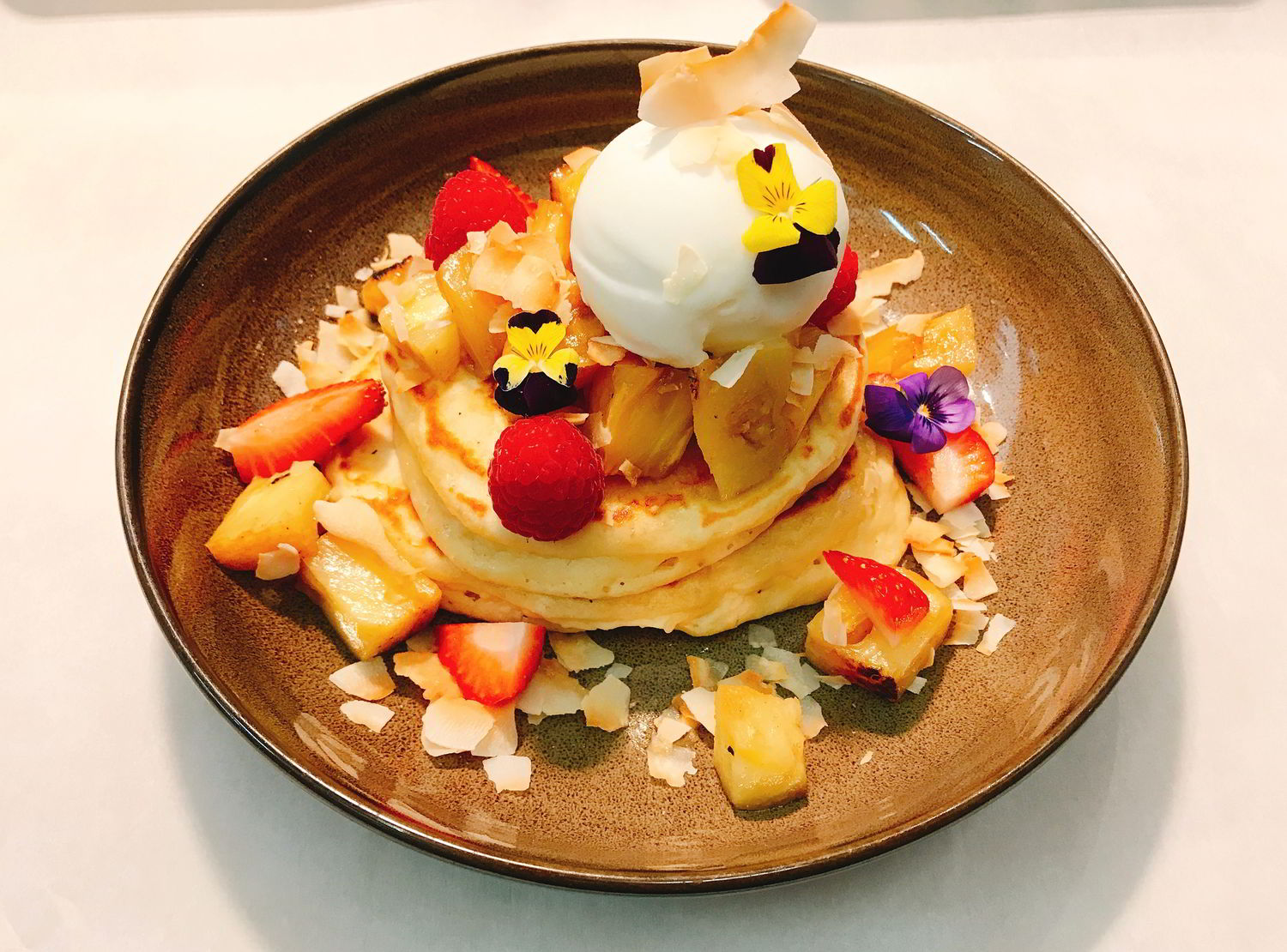 Mr Foxx官方菜单展示的松饼菜品实图，实际装盘与供应以店家为准。